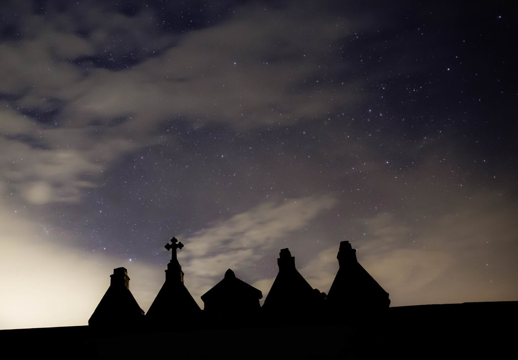 Cimetiere nocturne