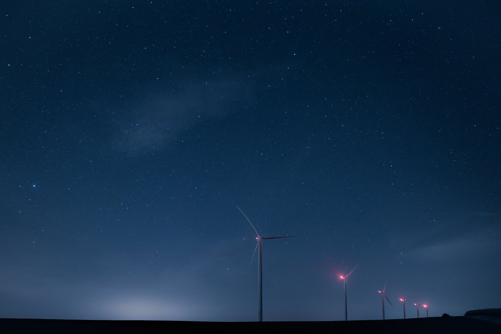 Eoliennes de nuit